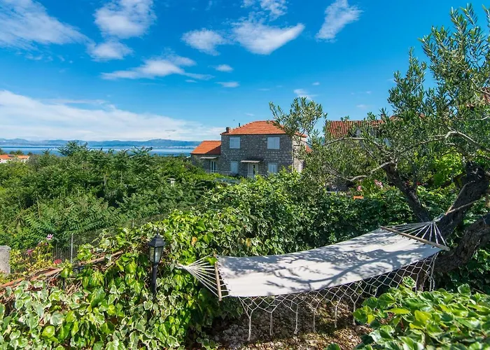 Maruka Villa *